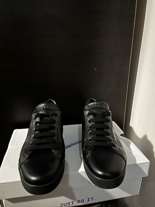 Pantofi prada negri