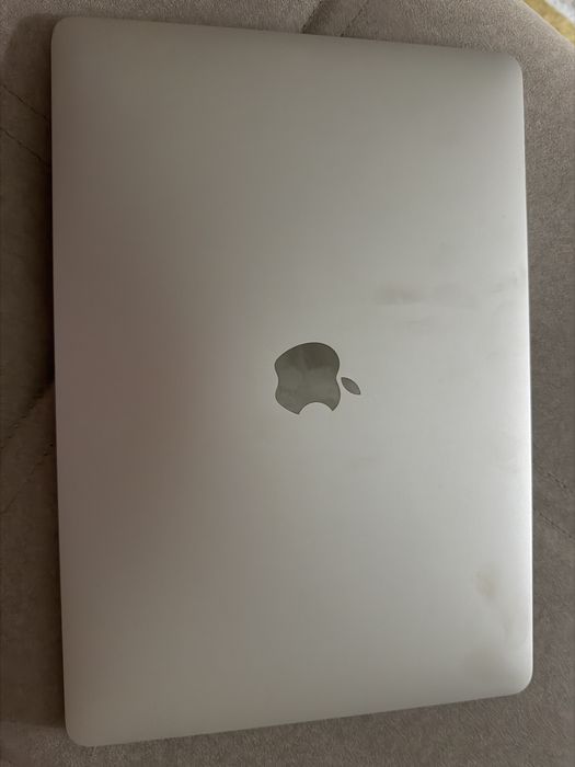 макбук про 13 touch 19 2019года