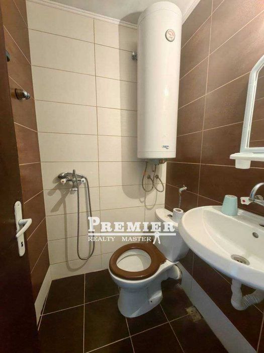 Продава се Едностаен апартамент в Бургас, Акациите - 23 кв.м за 1522 €/кв.м - Снимка #4