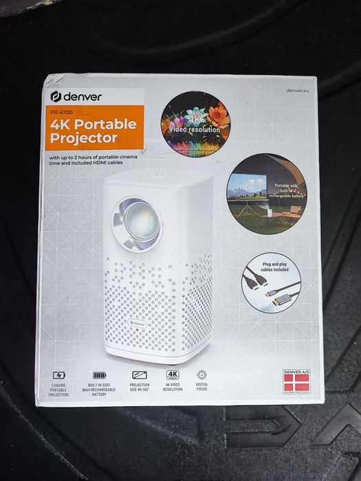 Proiector portabil Denver PR-4700 4K UHD, baterie 3200 mAh