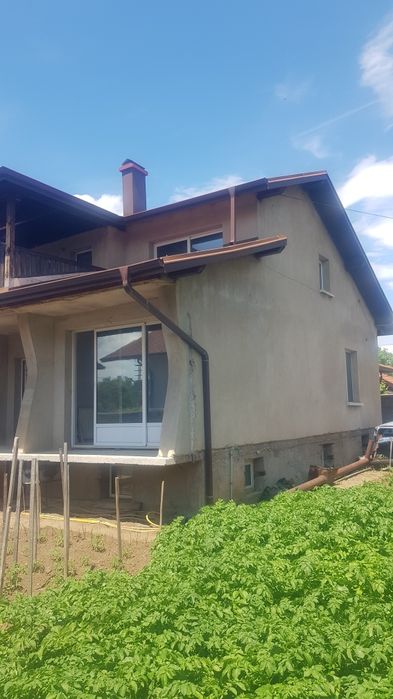 Продава се Къща в Дупница - 200 кв.м за 995 €/кв.м - Снимка #1