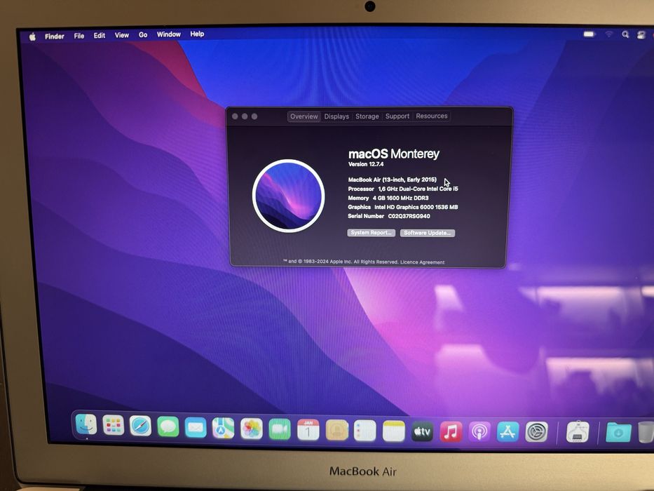 MacBookAir A1466 | i5 | 4 GB Ram | SSD 128 | Baterie Noua |Mouse CADOU