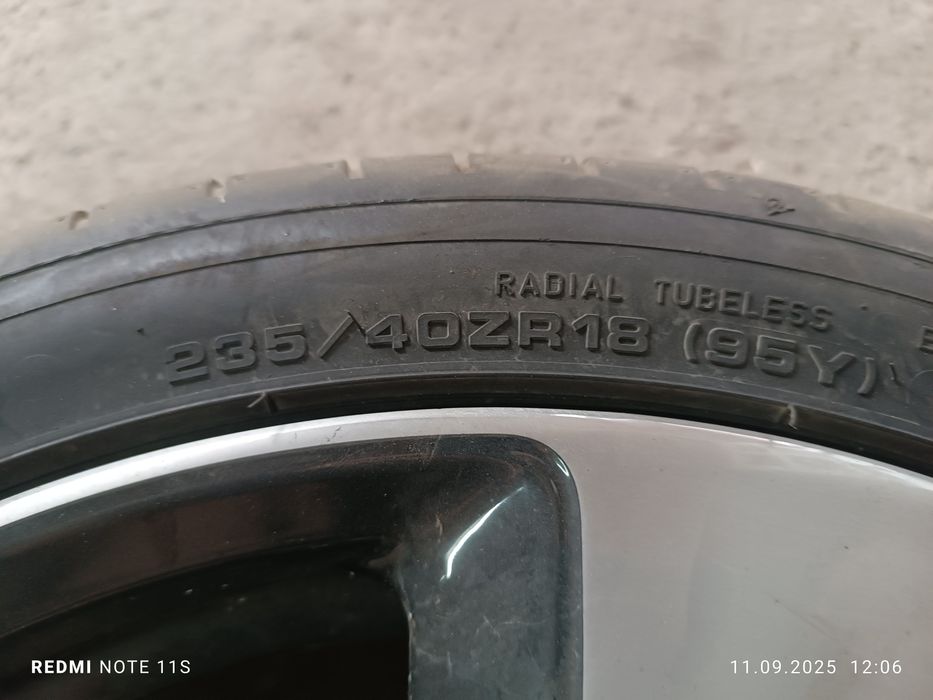 Vând jante complete r18