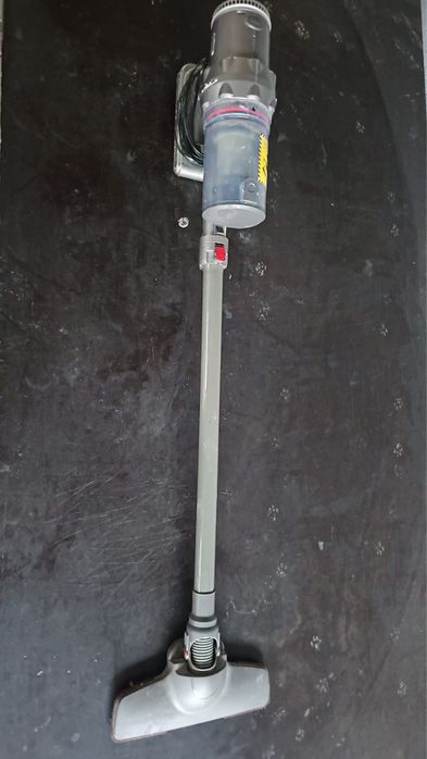 Пылисос в рабочем состоянии