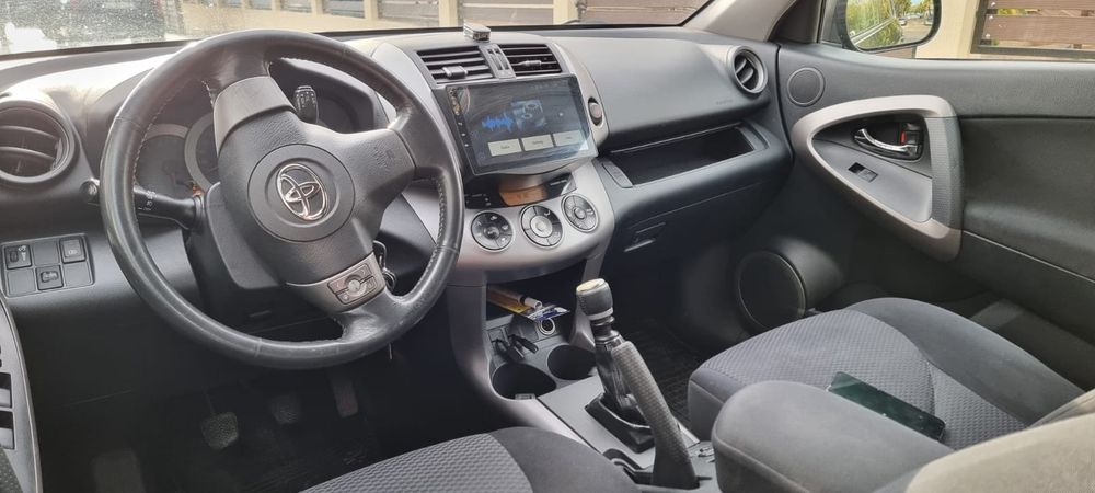 Toyota Rav 4- 2.2 diesel -D-4D-136cp-4x4 an 2007 Calarasi • OLX.ro