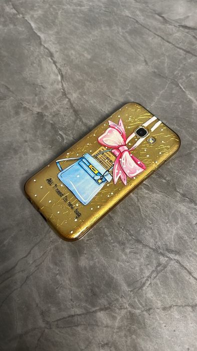 Самсунг модел 30000 тенге