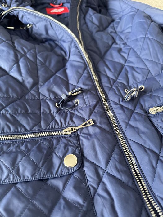 Продам весенний куртку пальто