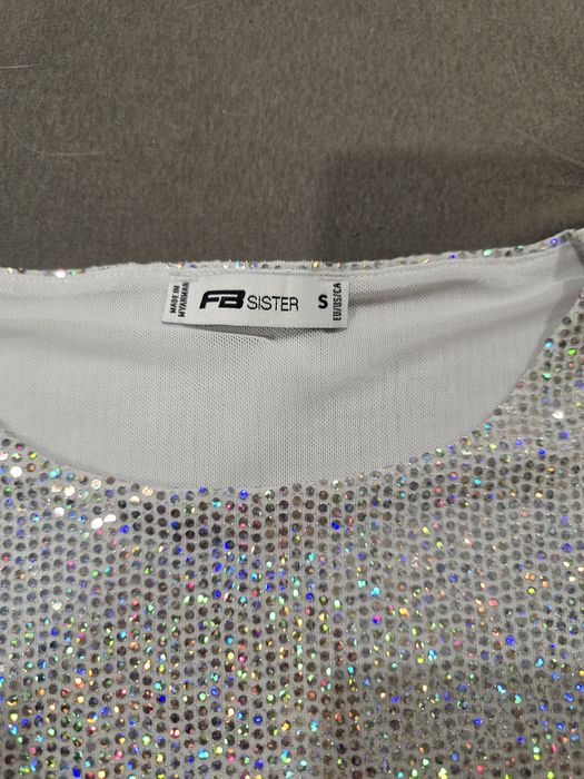 Топ с гол гръб S размер