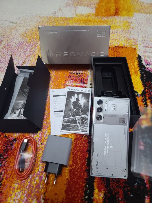 Nubia Redmagic 9 Pro la cutie