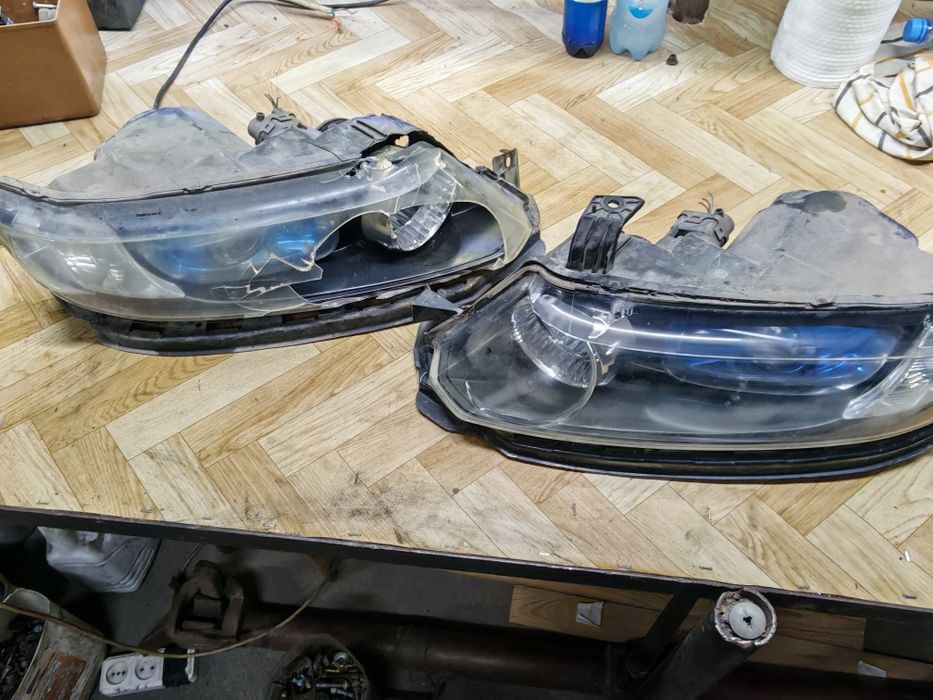 Фара правая Honda odyssey RB1-RB2