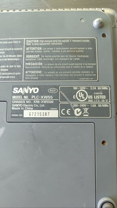 Проектор SANYO PRO xtraX