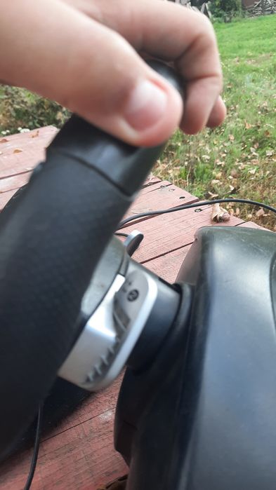 РульThrustMaster Ferrari GT Experience