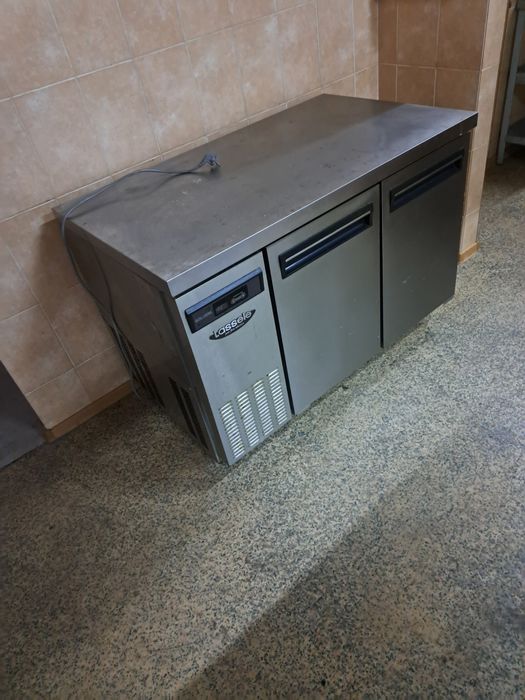 Продам оборудование для столовой б.у.