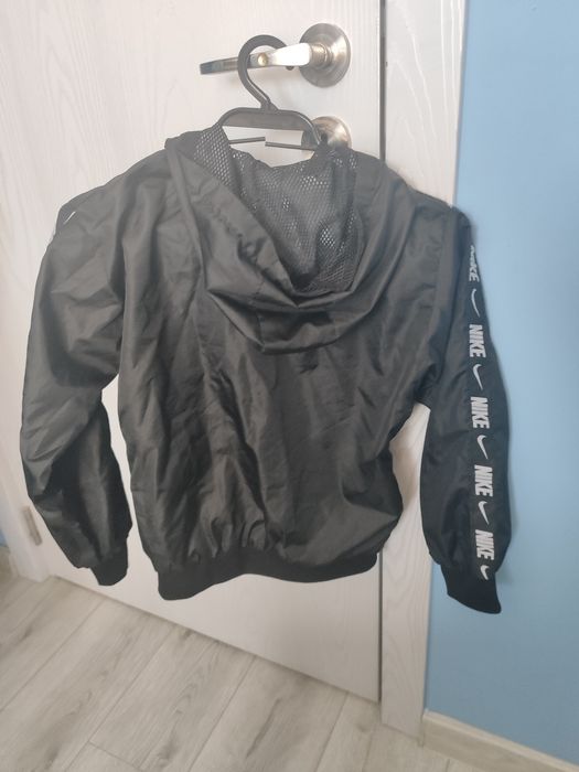 Детско яке Nike и Pepe jeans