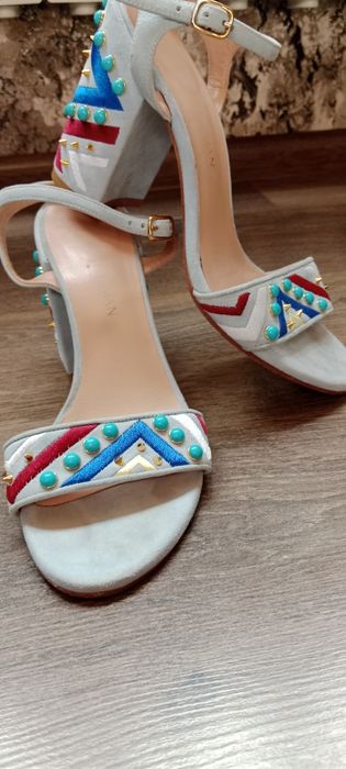 Женская обувь летняя