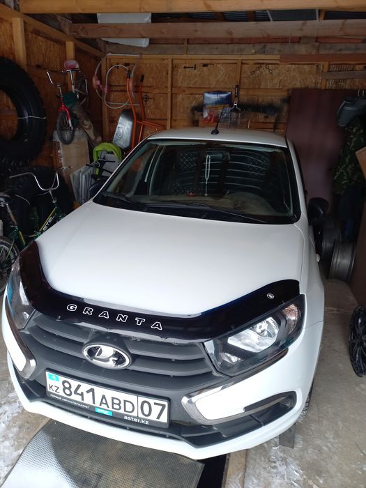 Продам отличный автомабил