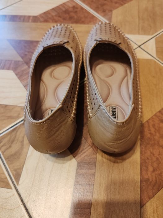 Нови дамски обувки