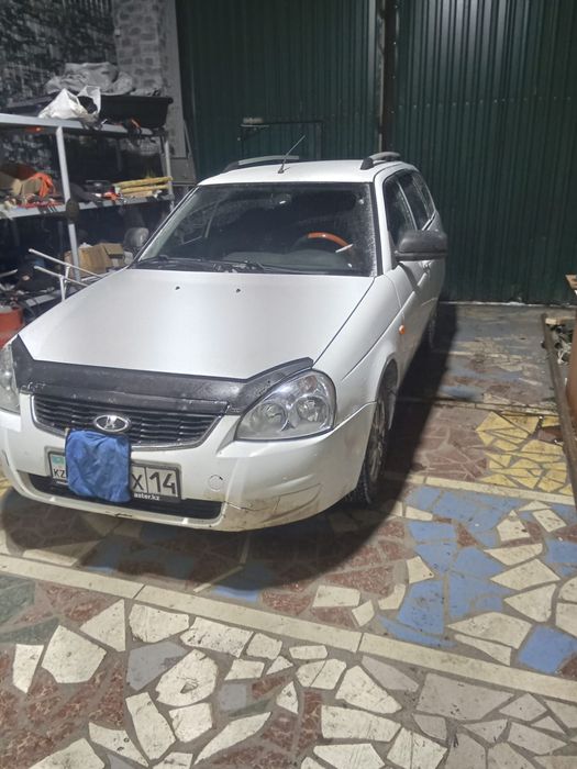 Лада приора универсал