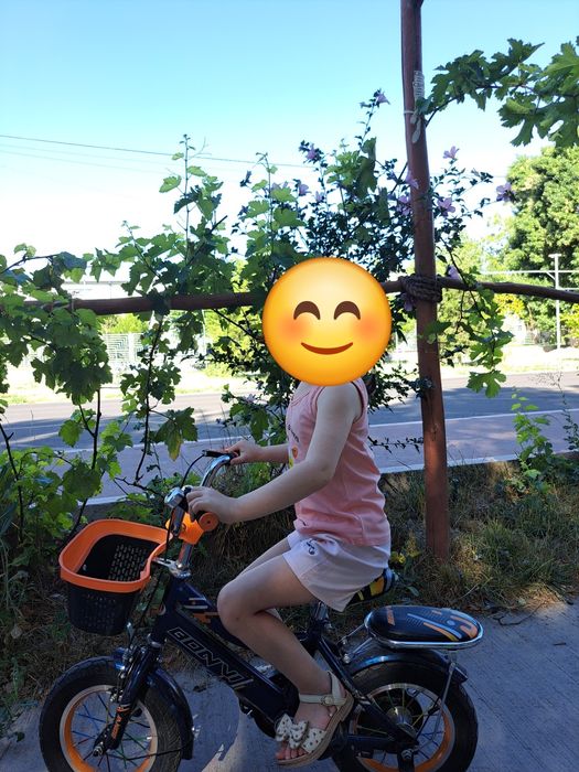 Продам Велосипед детский Bonvi 3-5 лет