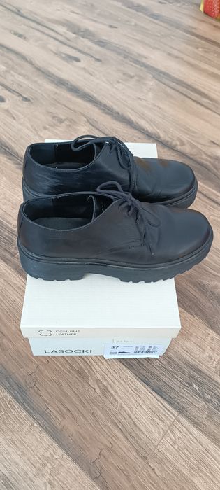 Кожени обувки Lasocki