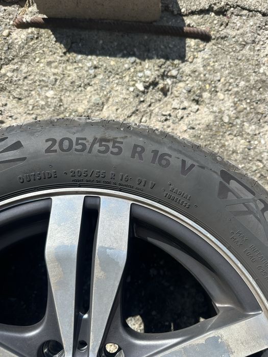 Jante din aliaj si anvelope Continental