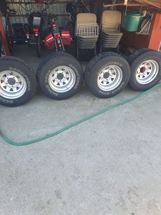 Jante suzuki 5x139.7  vitara aro lada niva kia daihatsu 275 60 r15 jante late cu buza