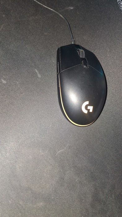 ПРОДАМ МЫШКУ Logitech G102