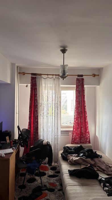 Se cauta coleg Ap. 3 camere