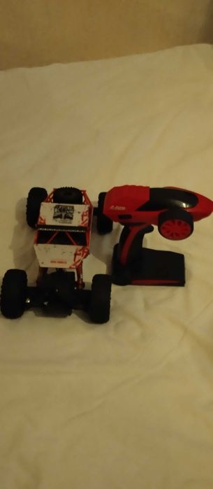 Децка джипка с дистанционо