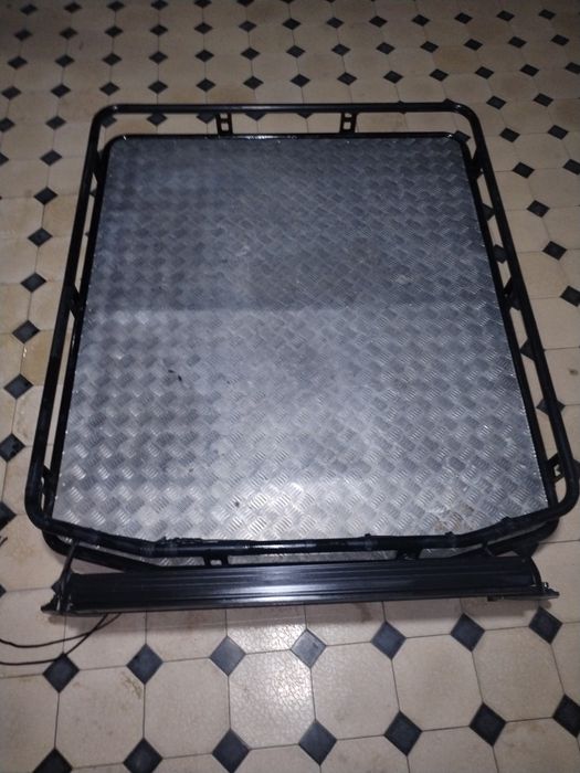 Мошинани устига коядиган багаж лед фаралик