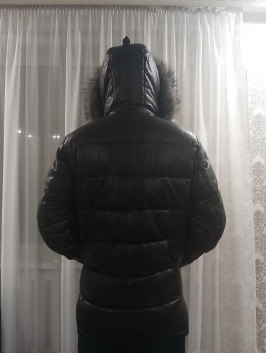 Продам куртку мужскую