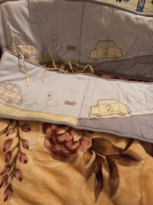 Бортики  для манежа .