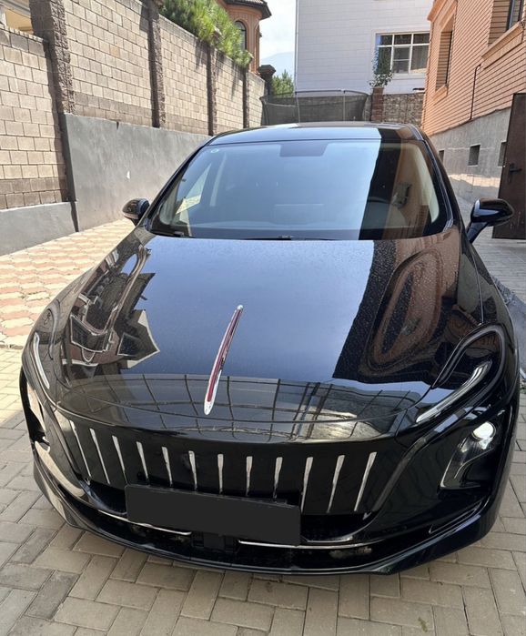 Hongqi EQM5 авто в аренду с выкупом