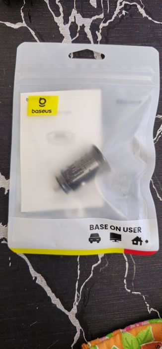 Автомобилно зарядно тип USB-Baseus
