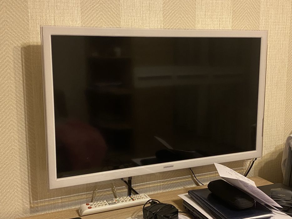 Продам телевизор Samsung