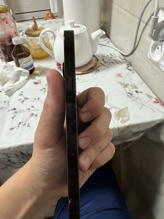 Продаю Apple Iphone 14 pro