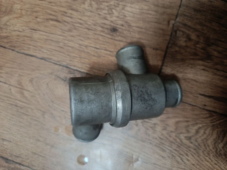 Термостат на Жигули классику Ваз