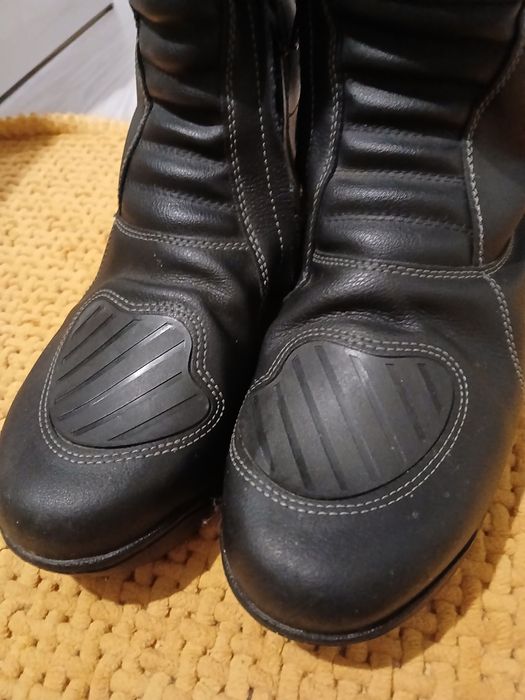 Ботуши за мотор 41