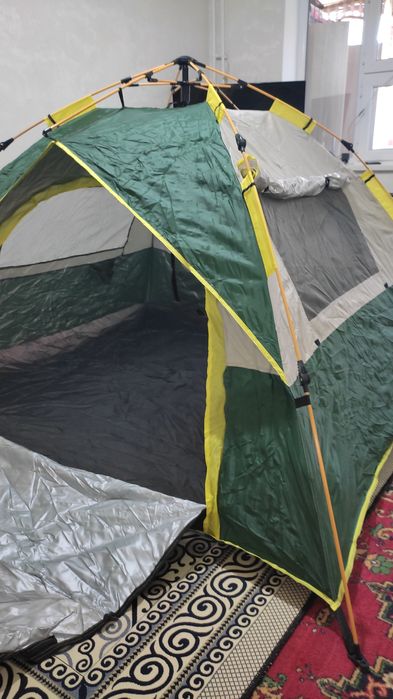 Продам палатку для кемпинга