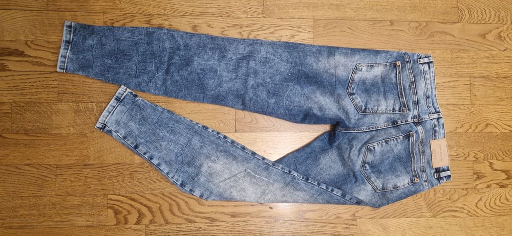 Blugi Mohito marime32