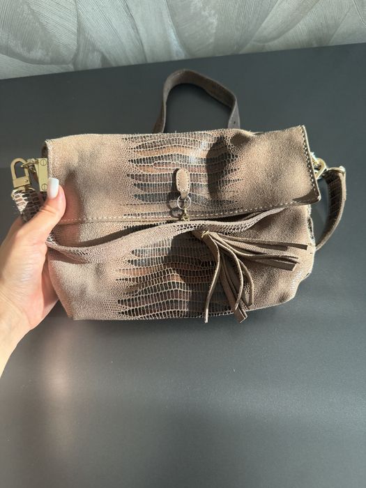 Продам сумочку из натуральной замши