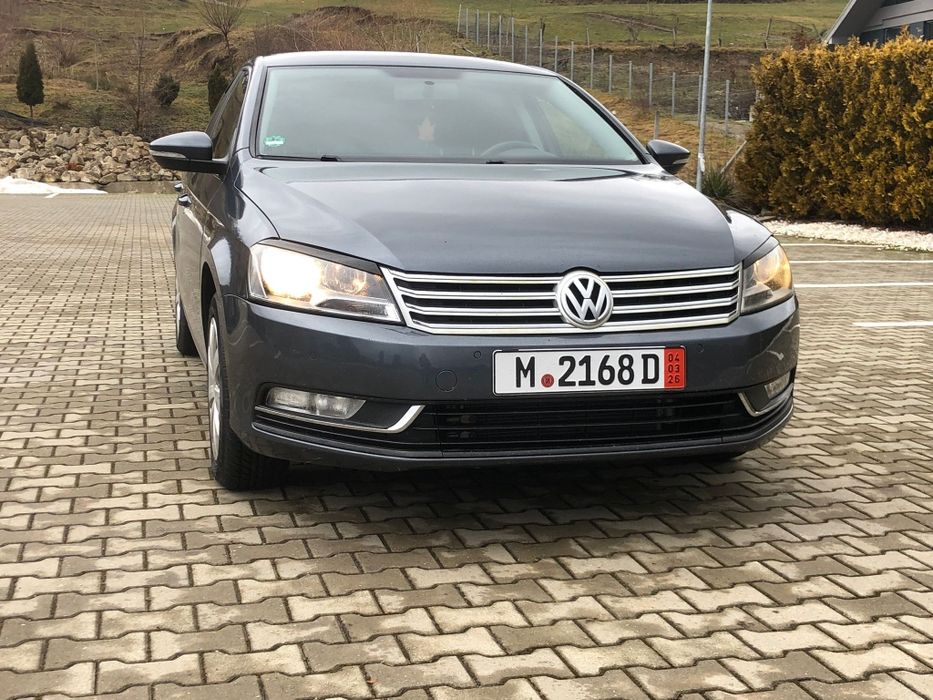 VW Passat an 2012 1.4 benzina 122cp climatronic parktronic jante euro5