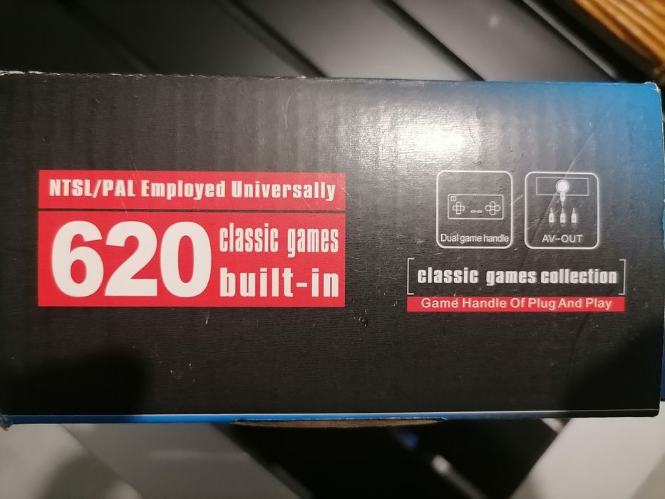 Мини тв конзола с ретро игри