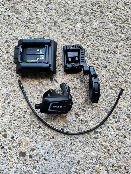 Контролер Bosch LED Remote BRC3600 и държач Bosch Smartphone BSP3200