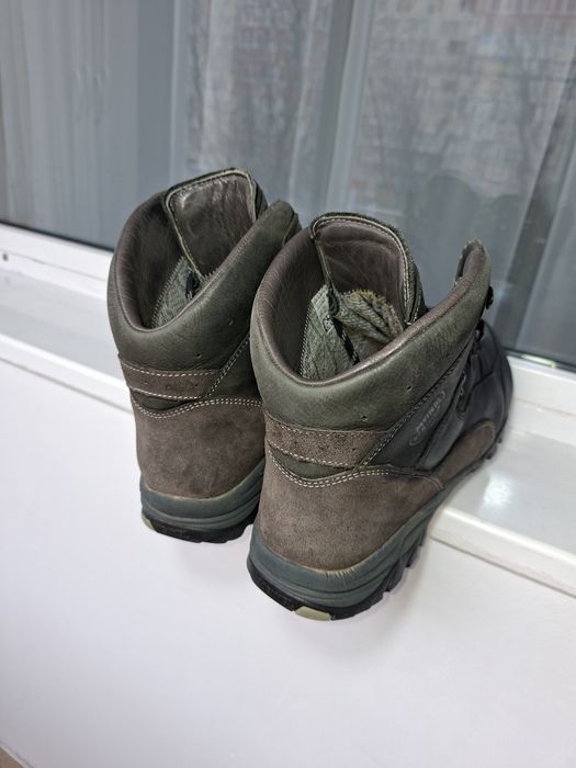 Vând ghete Meindl nr 46 cu Gore-tex