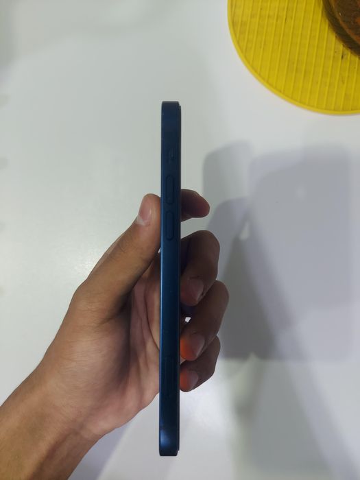 IPhone 12 128GB 75% в идеальном состоянии