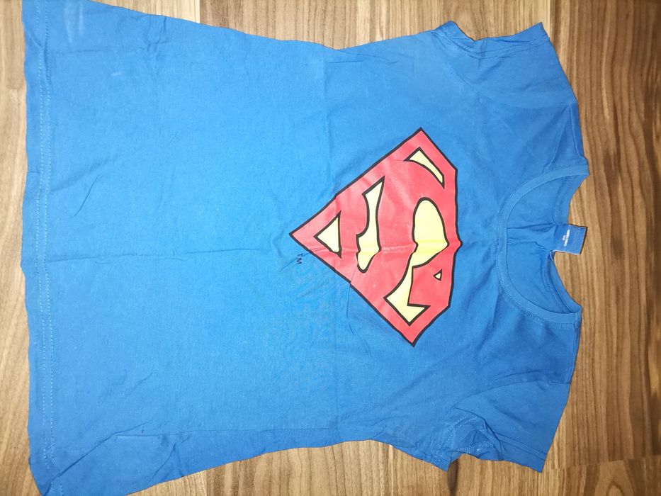 Дамски тениски с къс ръкав