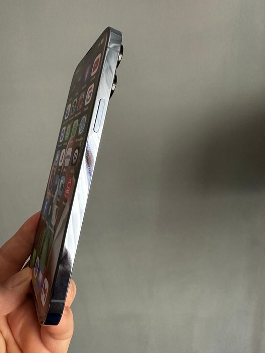 IPHONE 13 PRO  max256gb