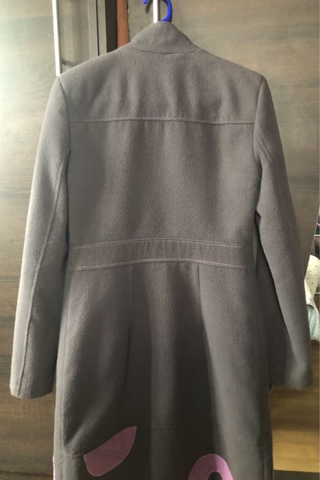 Palton dama nuanta roz/gri, stare f buna, marimea S.