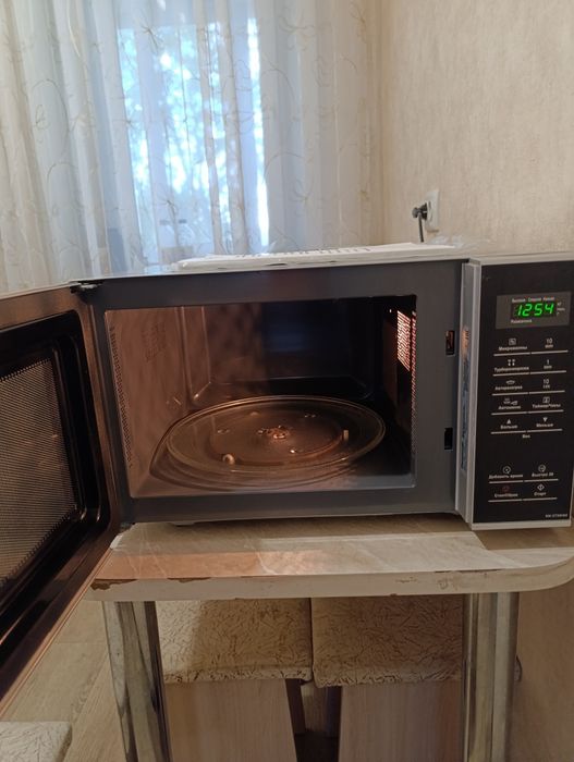 Микроволновая печь "PANASONIC 40000тг."